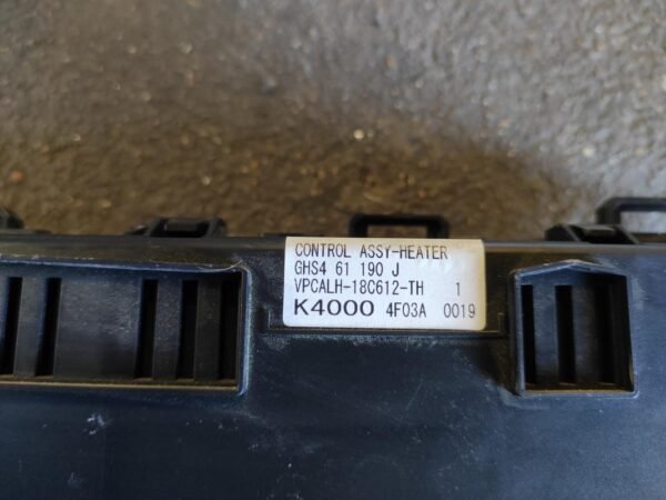 Mando calefaccion / A/A Mazda 6 III Sport Combi (GJ) 2.2 SKYACTIV-D (150 cv) i-ELOOP - Imagen 3