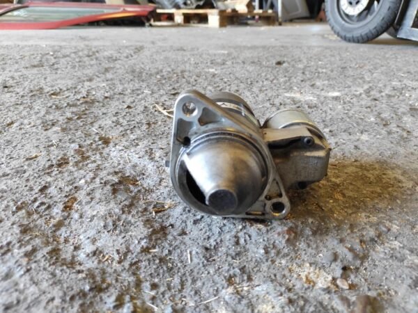 Motor de arranque Nissan Micra C+C (K12) 1.4 16V (88 cv) - Imagen 2