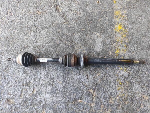 Transmisión delantera derecha Opel Insignia Hatchback 2.0 CDTI (131 cv) DPF