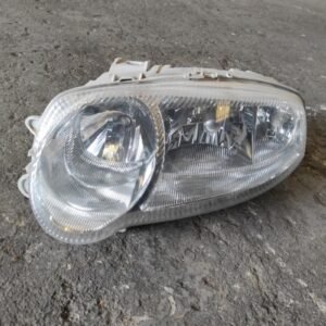 Faro izquierdo Alfa Romeo 147 5-Puertas 1.9 JTD (101 cv)