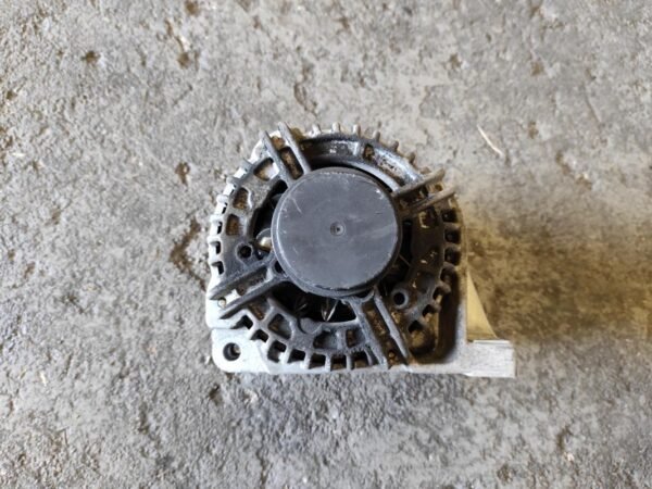 Alternador Volvo S60 2.4 D (130 cv) - Imagen 2
