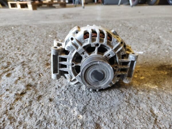 Alternador Audi A4 Cabriolet (B7 8H) 2.0 TFSI (200 cv) - Imagen 2