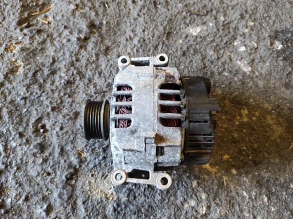 Alternador Audi A4 Cabriolet (B7 8H) 2.0 TFSI (200 cv)