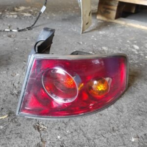 Piloto trasero derecho Seat Ibiza III 1.9 TDi (101 cv)