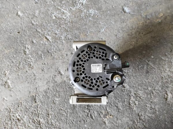 Alternador Opel Corsa E 5-puertas 1.3 CDTI ECOTEC (75 cv) start/stop - Imagen 4