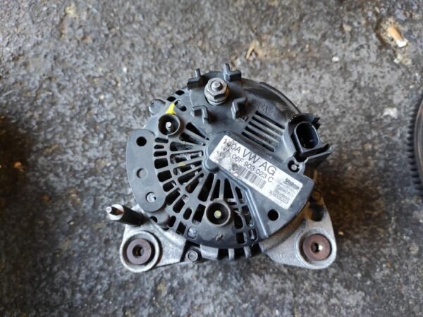 Alternador Audi A4 (B6 8E) 1.9 TDI (130 cv) - Imagen 3