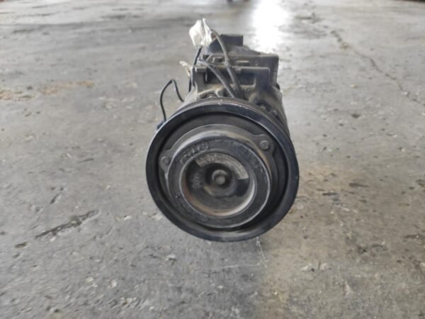 Compresor aire acondicionado Volkswagen Passat (B5) 1.9 TDI (130 cv) - Imagen 3