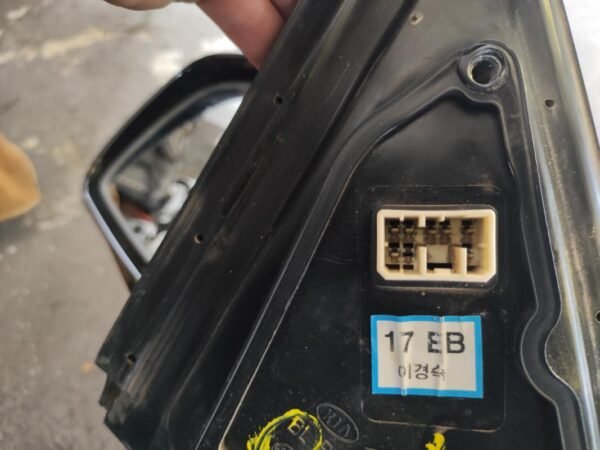 Retrovisor izquierdo Kia Sorento I (Versión 2006) 2.5 CRDi (170 cv) - Imagen 3