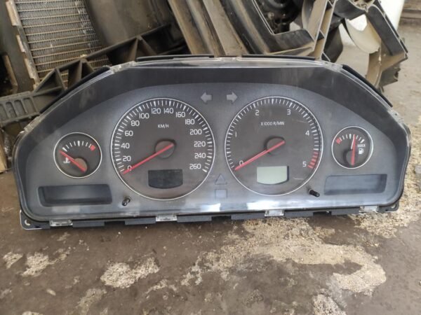Cuadro de instrumentos Volvo S60 2.4 D (130 cv)