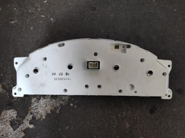 Cuadro de instrumentos Volvo S60 2.4 D (130 cv) - Imagen 2