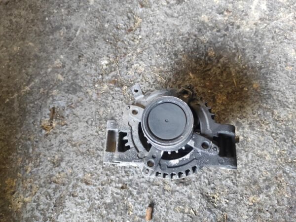 Alternador Toyota Auris I 2.0 D-4D (126 cv) - Imagen 2