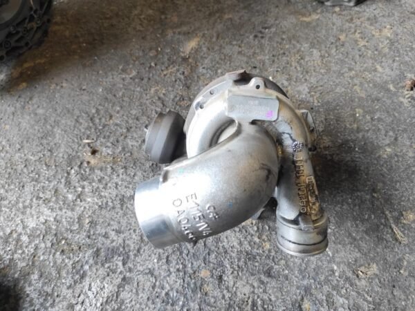 Turbo Toyota Auris I 2.0 D-4D (126 cv) - Imagen 2