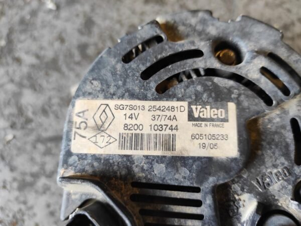 Alternador Renault Clio II 1.5 dCi (65 cv) - Imagen 4