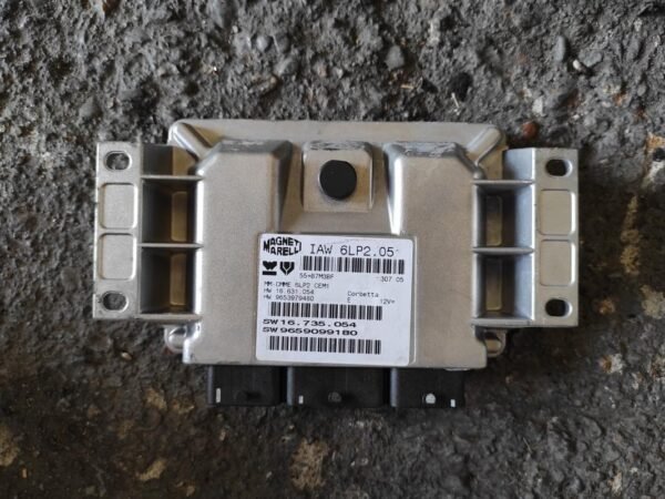 Centralita motor uce Citroen C4 I Hatchback (Fase I, 2004) 1.4i 16V (88 cv)