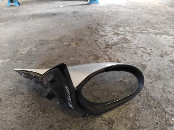 Retrovisor derecho Opel Vectra B (Versión 1999) 2.2 DTI 16V (125 cv) - Imagen 2