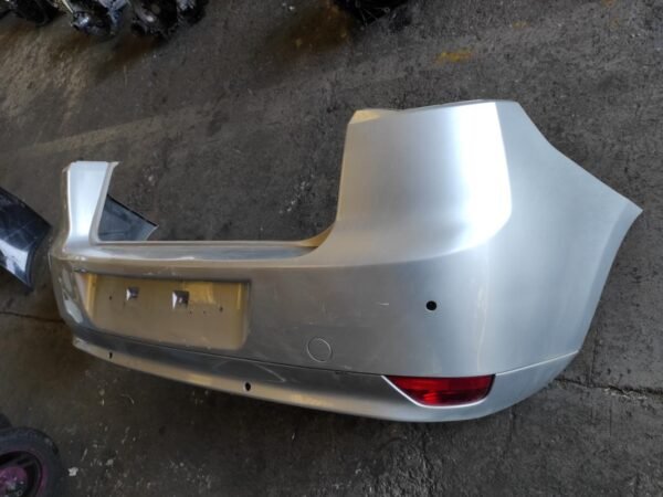 Paragolpe trasero Renault Laguna III 1.5 dCi (110 cv) - Imagen 2