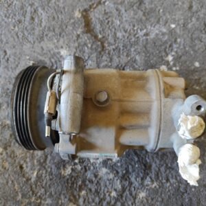 Compresor aire acondicionado Renault Clio II 1.2 i 16V (75 cv)