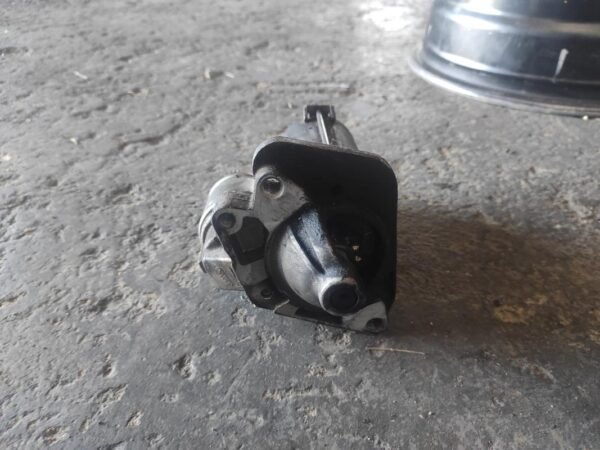 Motor de arranque Renault Megane III Grandtour 1.5 dCi (110 cv) FAP - Imagen 2