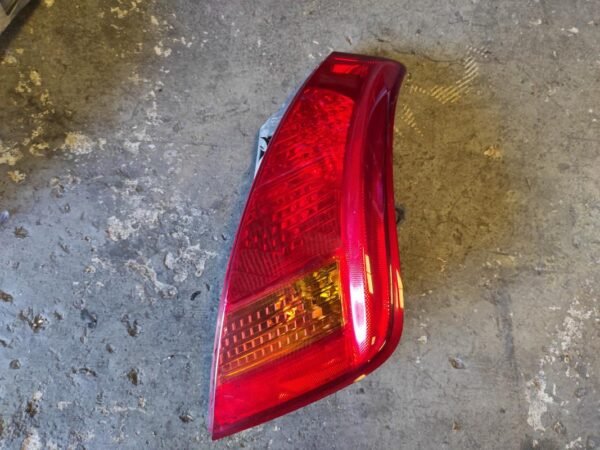 Piloto trasero derecho Nissan Murano (Z50) 3.5 i V6 4WD (234 cv)