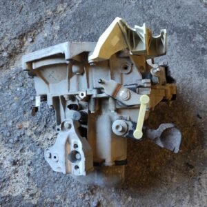 Caja cambios Peugeot 207 1.4 i 16V (90 cv)