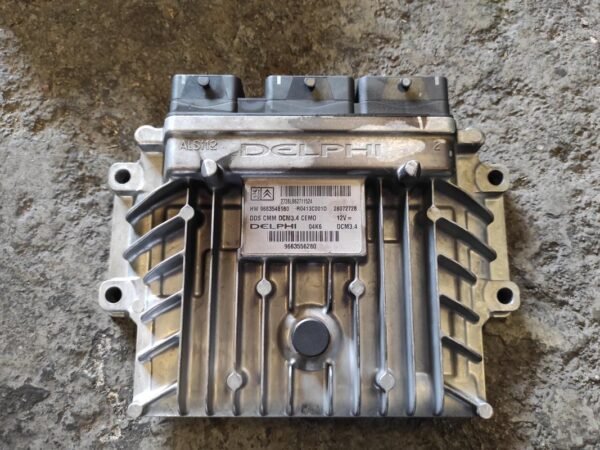 Centralita motor uce Peugeot 407 2.0 HDi (136 cv)