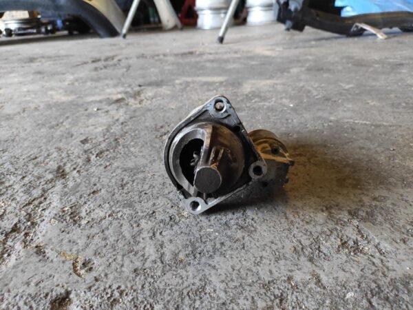 Motor de arranque Bmw Serie 3 (E46, 2001) 320d (150 cv) - Imagen 2