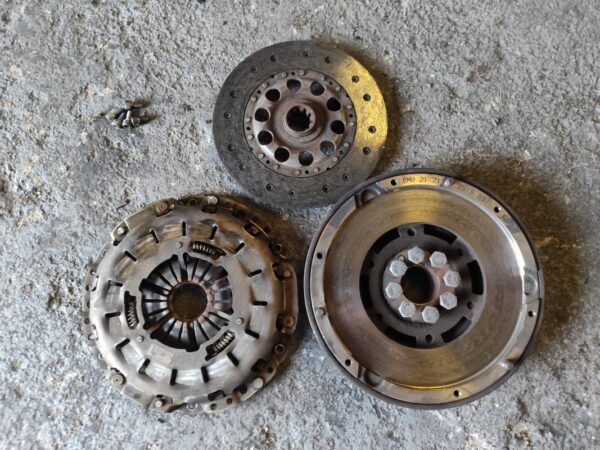 Kit embrague Bmw Serie 3 (E46, 2001) 320d (150 cv) - Imagen 3
