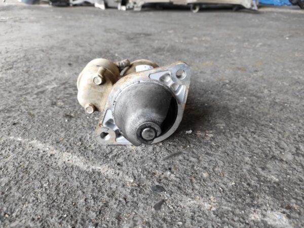 Motor de arranque Opel Astra H Sedan 1.7 CDTI (110 cv) - Imagen 2