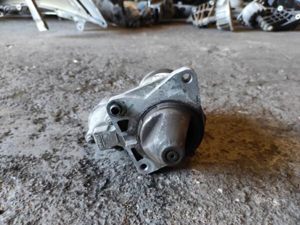 Motor de arranque Lancia Ypsilon (843) 1.2 i 16V (80 cv) - Imagen 2