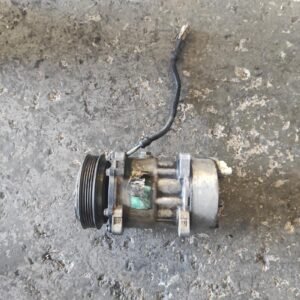Compresor aire acondicionado Peugeot 205 II (20A/C) 1.8 D (59 cv)
