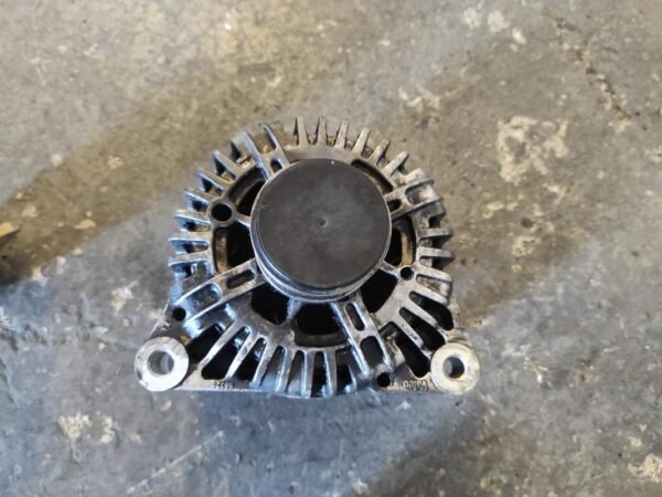 Alternador Peugeot 607 2.2 HDI (133 cv) - Imagen 2