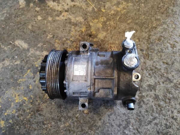 Compresor aire acondicionado Opel Corsa D 5-puertas 1.3 CDTI (90 cv) - Imagen 2