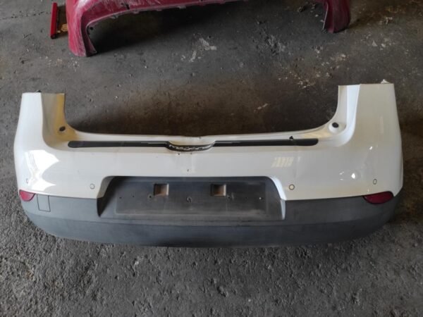 Paragolpe trasero Renault Megane III 1.5 dCi (110 cv) FAP