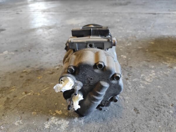 Compresor aire acondicionado Citroen C4 I Picasso (Fase I, 2007) 2.0 HDi (136 cv) FAP Automatico - Imagen 4