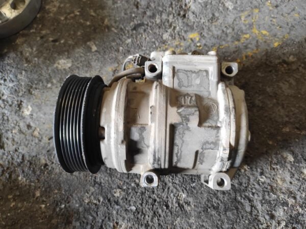 Compresor aire acondicionado Land Rover Discovery II 2.5 Td5 4x4 (138cv) - Imagen 2