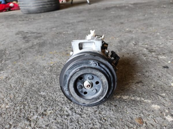 Compresor aire acondicionado Mercedes Benz Clase A (W177) A 180 D (116 CV) - Imagen 3