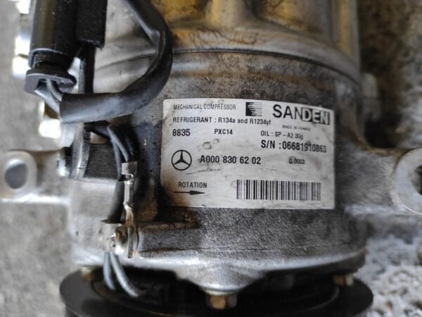 Compresor aire acondicionado Mercedes Benz Clase A (W177) A 180 D (116 CV) - Imagen 4