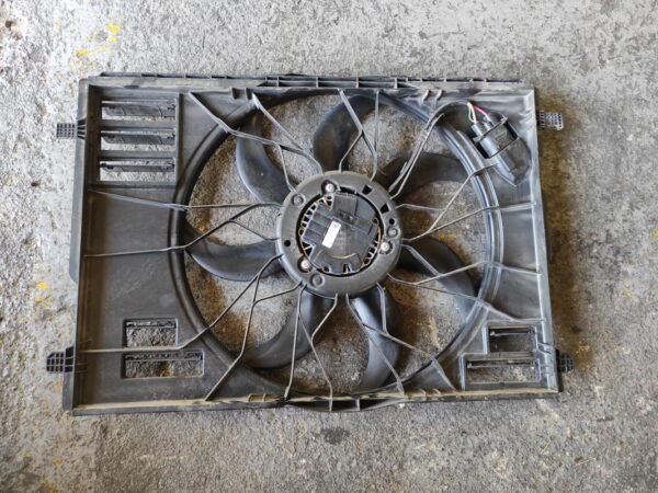 Electroventilador Mercedes Benz Clase A (W177) A 180 D (116 CV) - Imagen 3