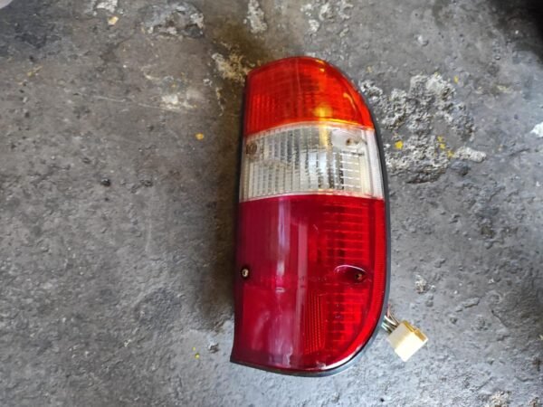 Piloto trasero derecho Ford Ranger I 2.5 TD (109cv)