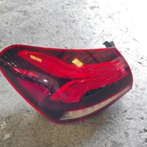 Piloto trasero izquierdo Mercedes Benz Clase A (W177) A 180 D (116 CV)