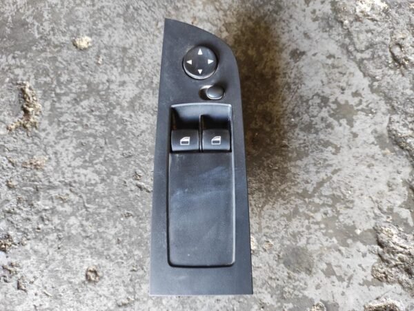 Mando elevalunas delantero izquierdo Bmw Serie 3 Coupe (E92) 320d (177 cv)