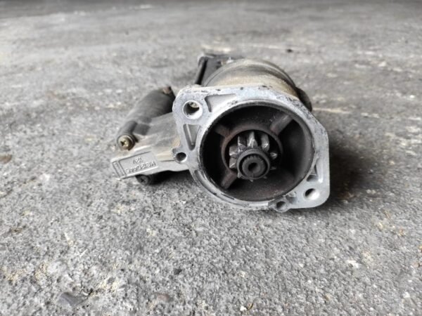 Motor de arranque Hyundai Galloper II 2.5 TD (99 cv) - Imagen 2