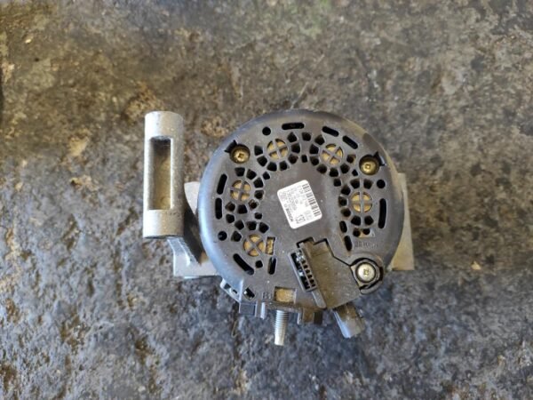 Alternador Opel Astra K 1.4 EcoTec (150 cv) - Imagen 3