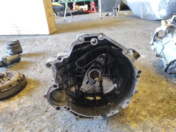 Caja cambios Audi A4 (B6 8E) 2.5 TDI V6 (180 cv) quattro - Imagen 2