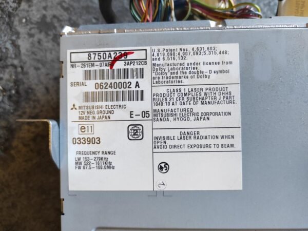 Sistema audio / Radio CD Mitsubishi ASX 1.8 DI-D DOHC MIVEC (150 cv) 4WD - Imagen 3