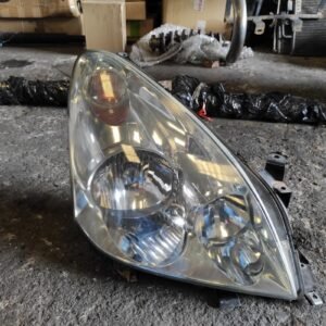 Faro derecho Toyota Corolla Verso II 1.8 VVT-i (129 cv)