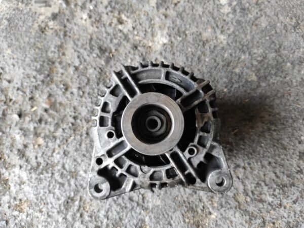 Alternador Renault Master II Furgón (FD) 2.5 dCi 120 (115 cv) - Imagen 2