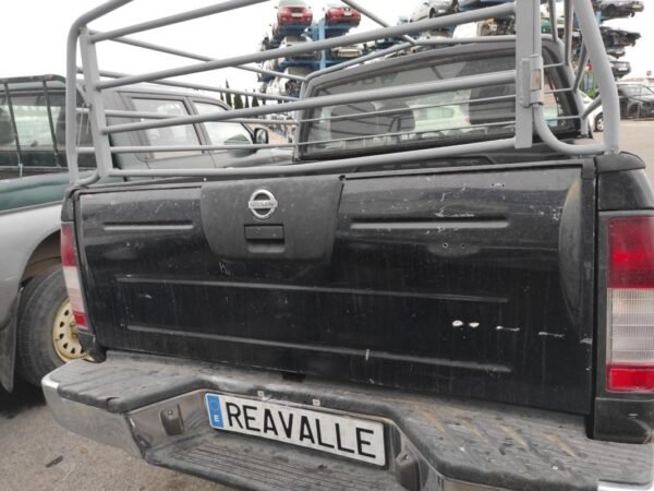 Porton trasero Nissan Pick UP (D22) 2.5 Di 2WD Double Cab (133 cv) - Imagen 2