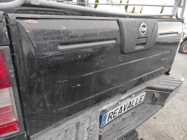 Porton trasero Nissan Pick UP (D22) 2.5 Di 2WD Double Cab (133 cv) - Imagen 4