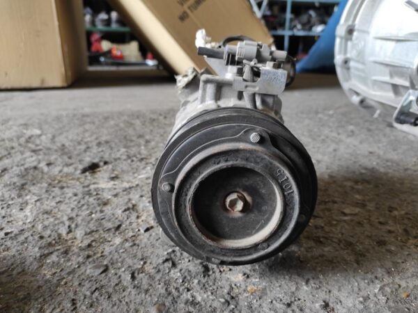 Compresor aire acondicionado Bmw Serie 1Hatchback (F20) 116d (116 cv) - Imagen 3